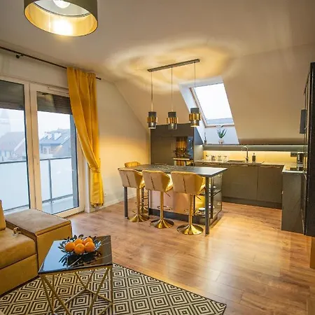 Apartament W Cieplicach Gold Jelenia Gora Exterior photo